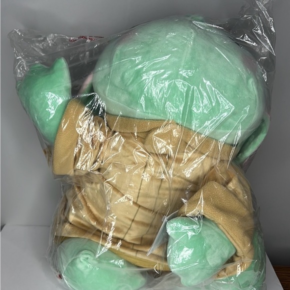 Disney Star Wars Mandalorian Grogu Cuddleez Large Plush Toy - Picture 6 of 6